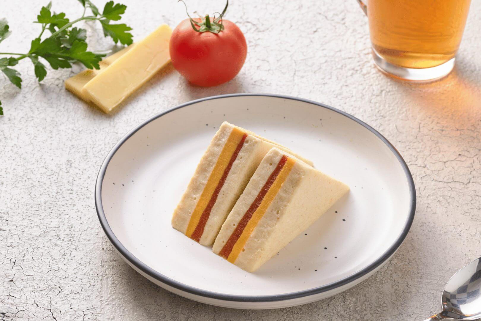 CHEESE & TOMATO SANDWICH - Pureed Level 4